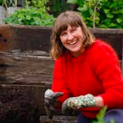 Compost Myth Busting, with Kate Flood aka Compostable Kate